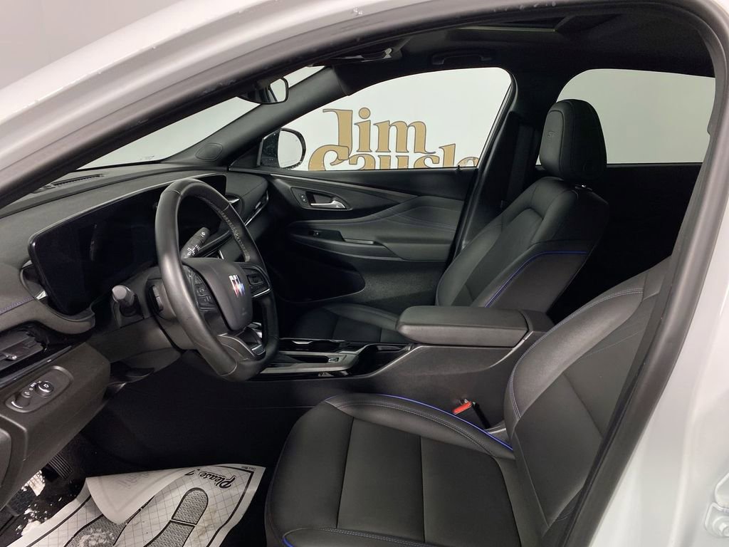 Certified 2024 Buick Envista Sport Touring w/ Convenience I Package image 11
