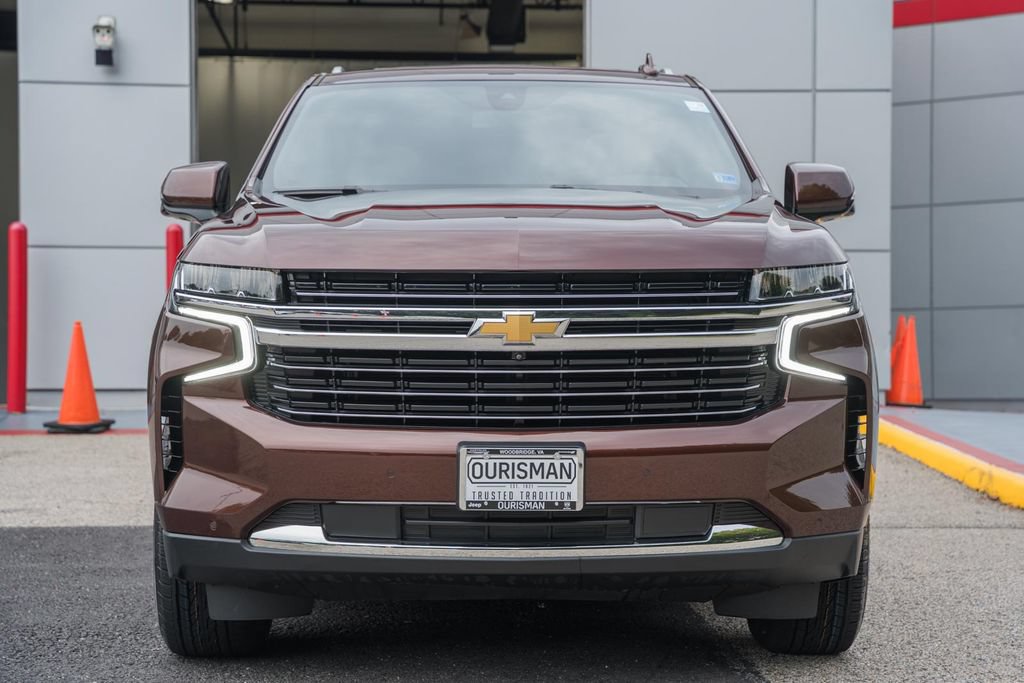 Used 2022 Chevrolet Tahoe LT w/ LT Signature Package AWD/4WD image 2