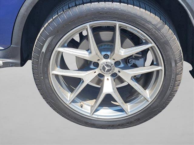 Used 2021 Mercedes-Benz GLC 300 image 14