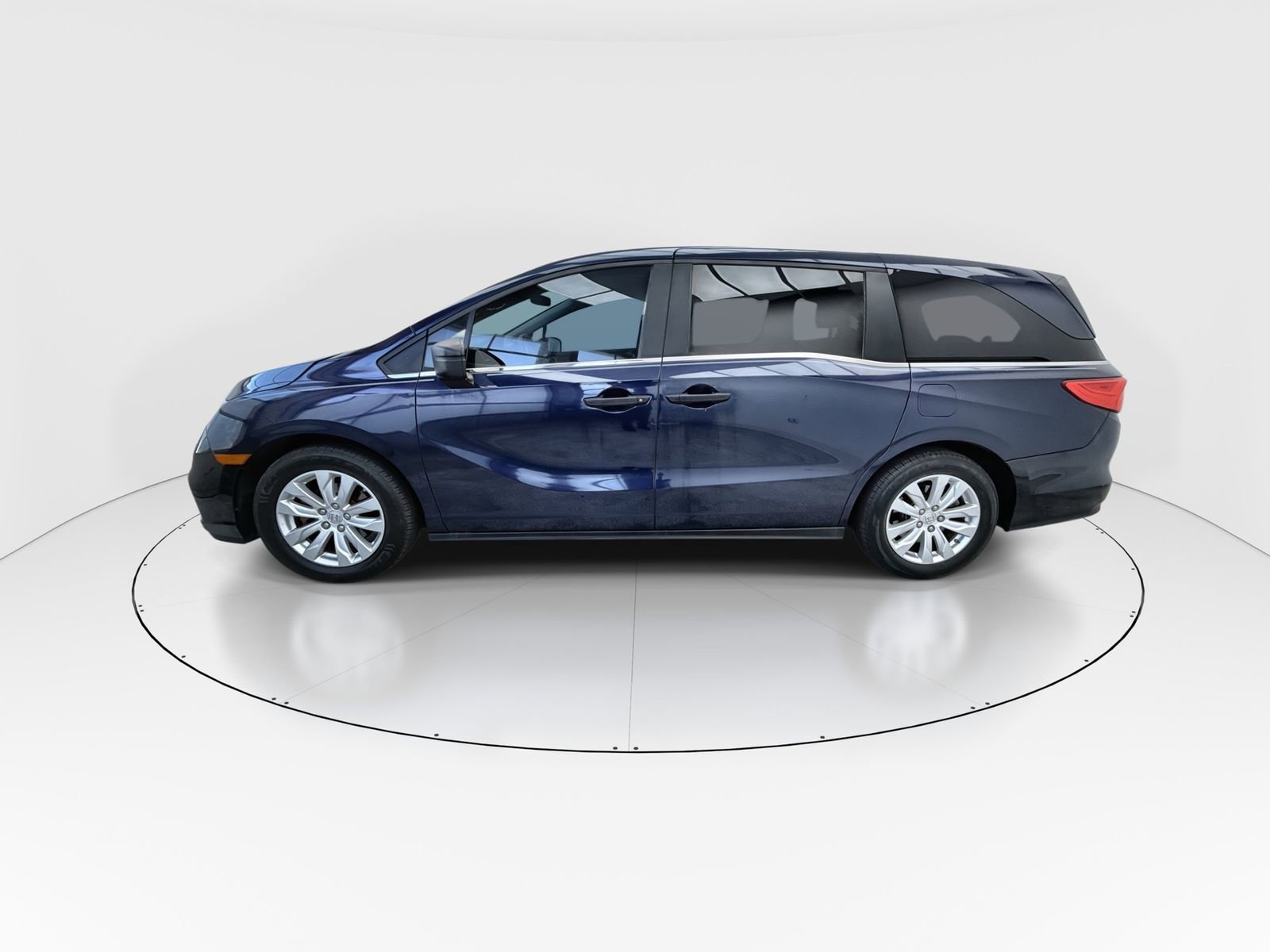 Used 2018 Honda Odyssey LX image 5