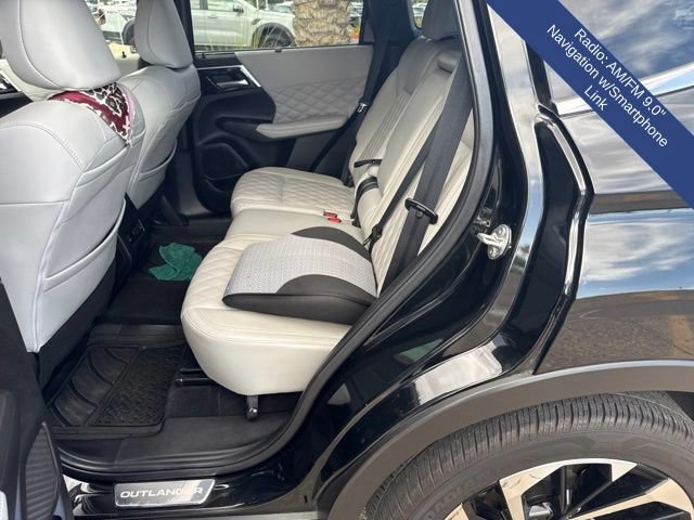 Used 2024 Mitsubishi Outlander SEL AWD/4WD image 14