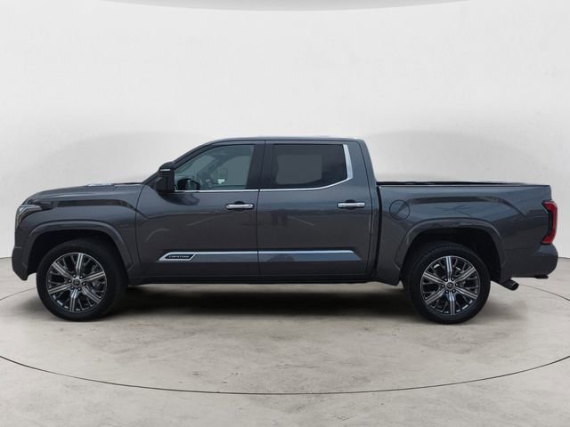 Used 2022 Toyota Tundra Capstone AWD/4WD image 2