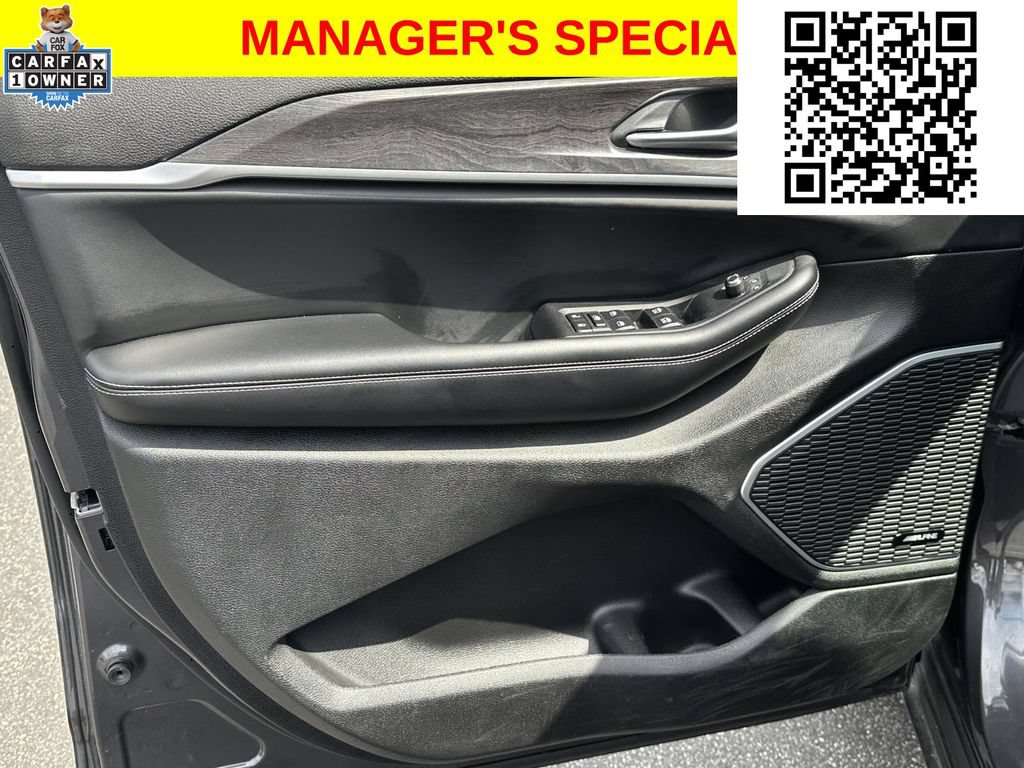 Used 2023 Jeep Grand Cherokee L Limited w/ Luxury Tech Group II AWD/4WD image 15