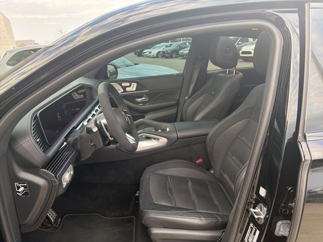 Used 2024 Mercedes-Benz GLE 53 AMG 4MATIC Coupe w/ Driver Assistance Package image 11