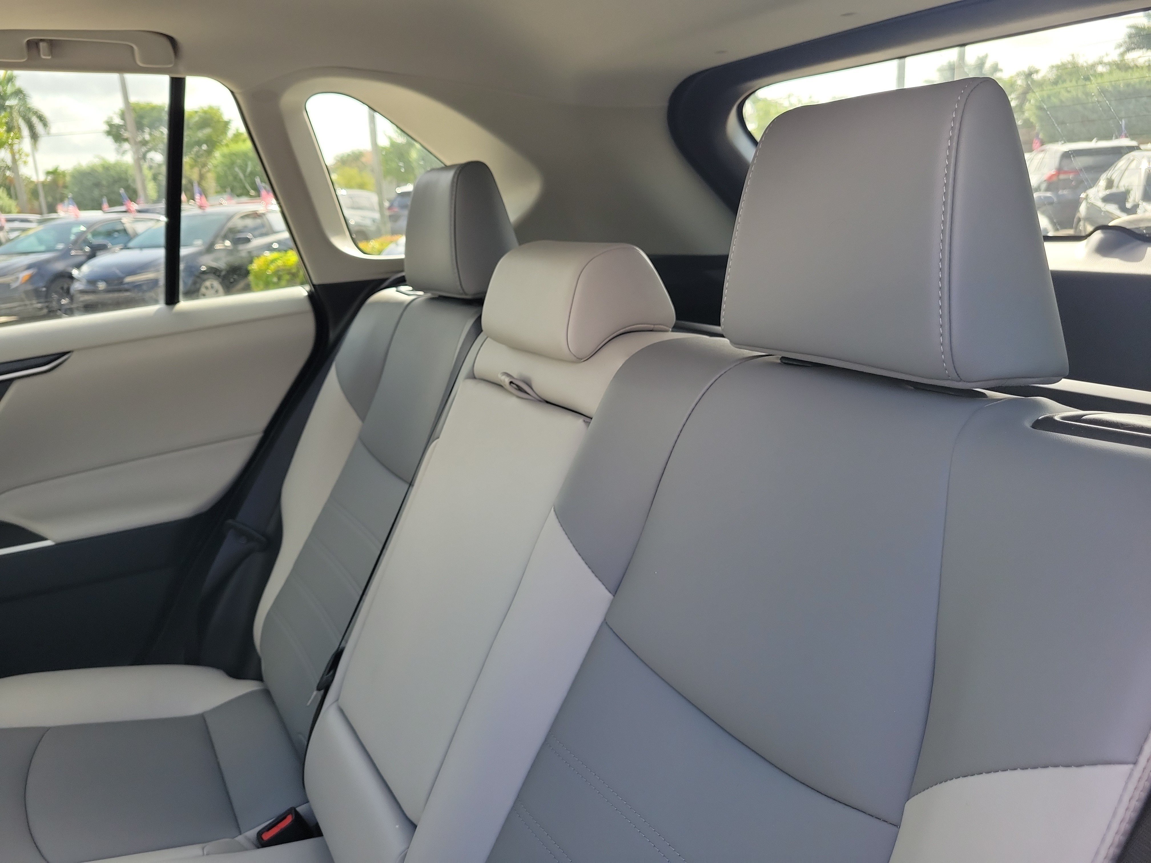 Used 2025 Toyota RAV4 XLE Premium w/ Weather Package FWD image 14