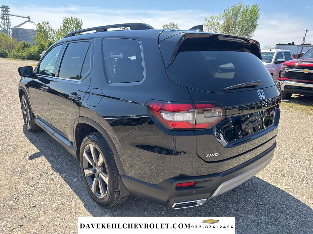 Used 2025 Honda Pilot Elite image 49