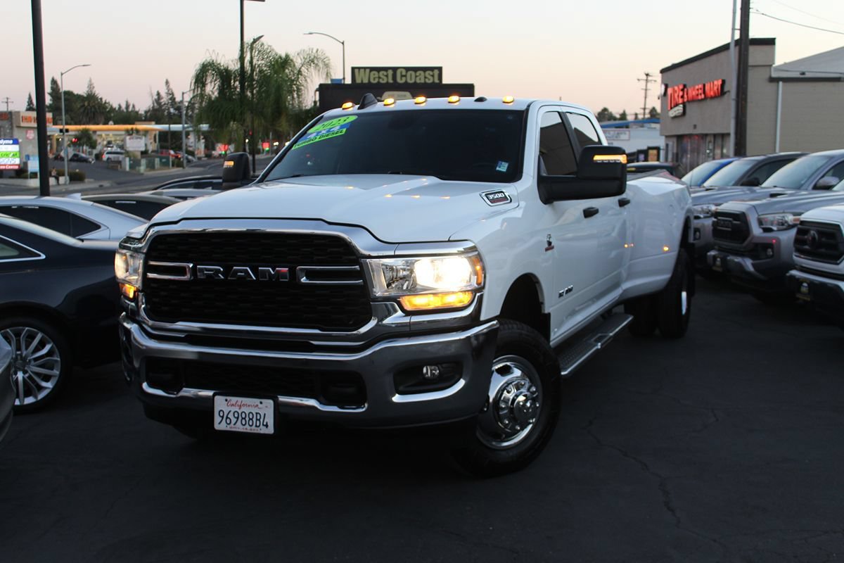 Used 2023 RAM 3500 Big Horn w/ Level 1 Equipment Group AWD/4WD image 42