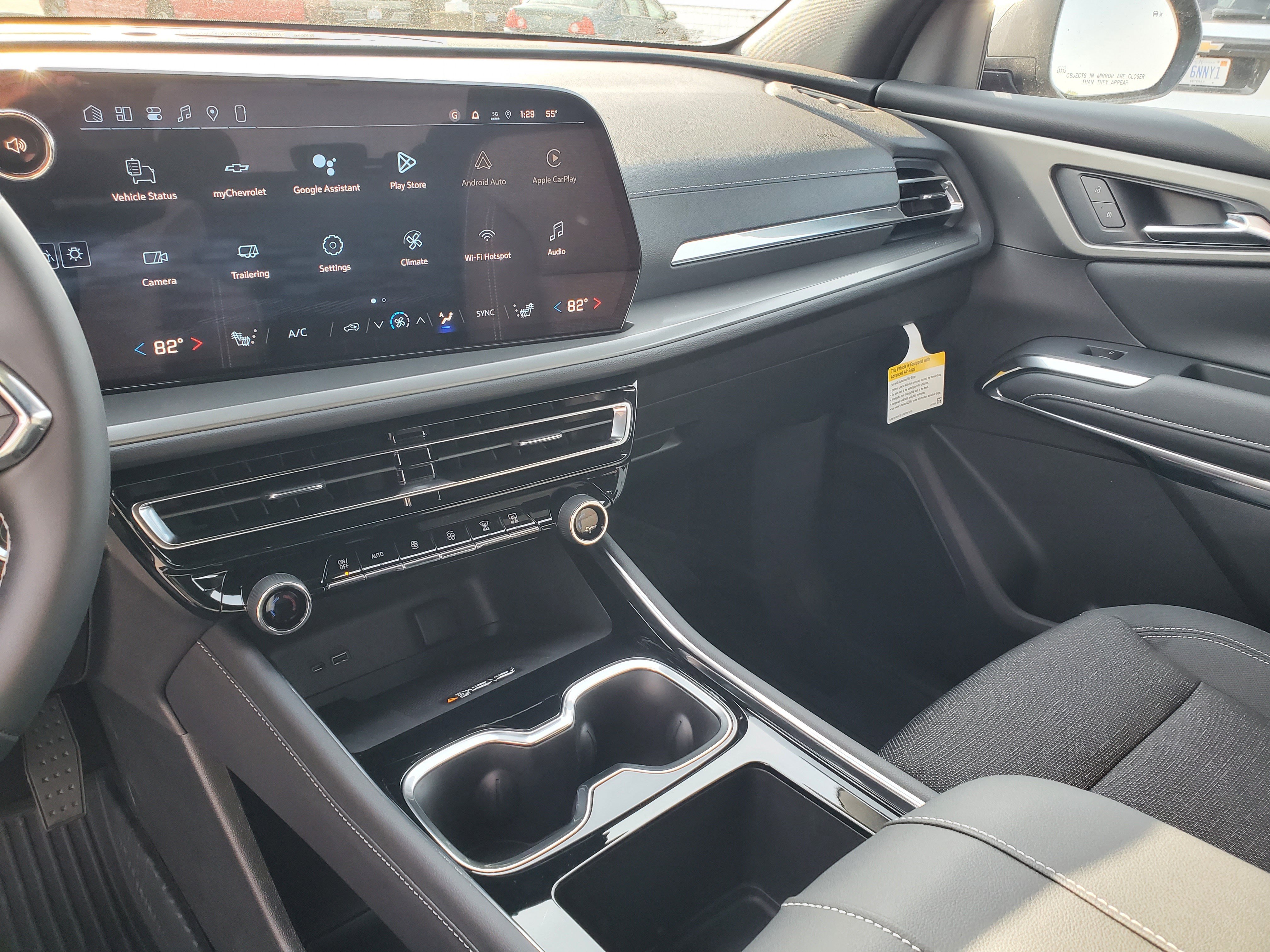 New 2026 Chevrolet Traverse LT w/ Sun and Wheel Package image 15