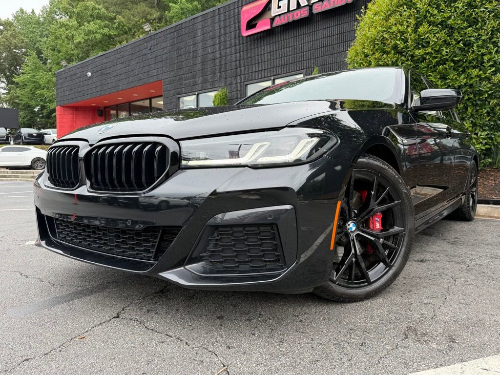 Used 2022 BMW 530i w/ M Sport Package RWD image 2