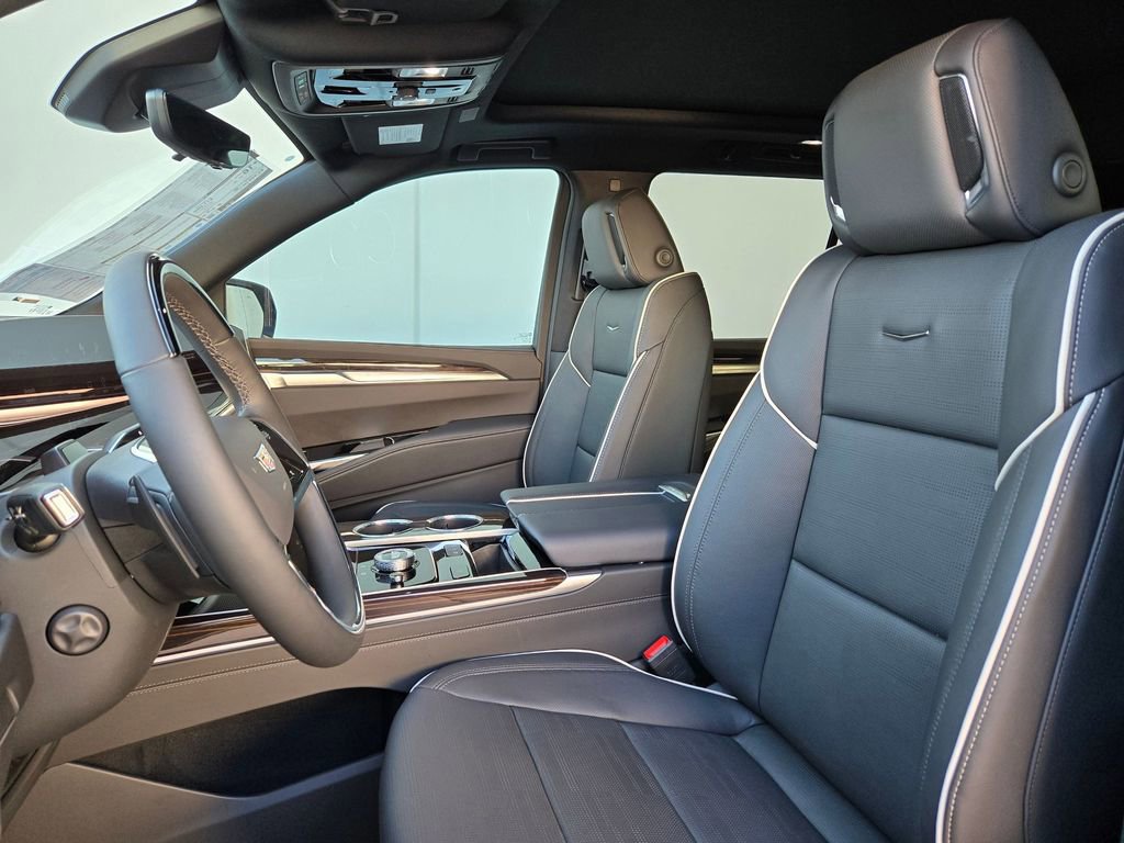 New 2026 Cadillac Escalade Luxury w/ LPO, Floor Liner Package image 29