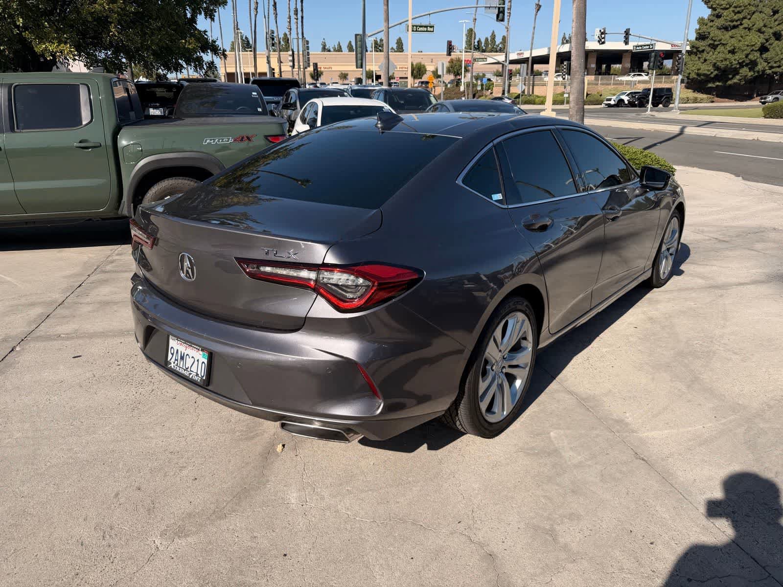 Used 2022 Acura TLX w/ Technology Package FWD image 5