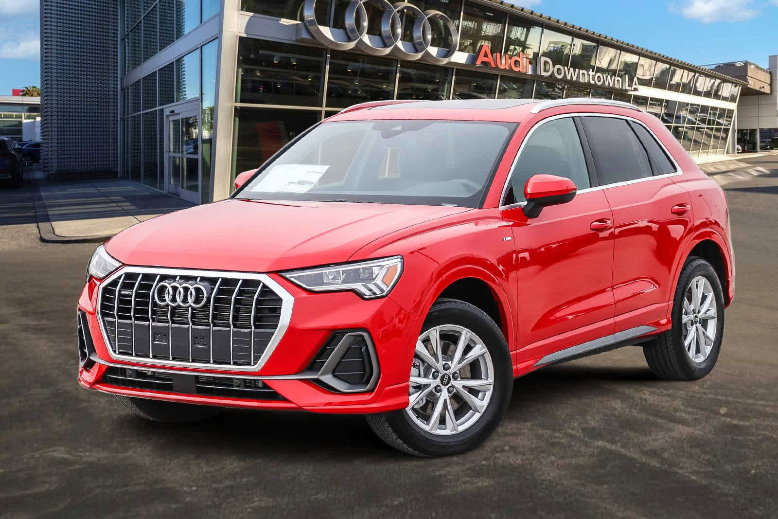 New 2025 Audi Q3 2.0T Premium image 1