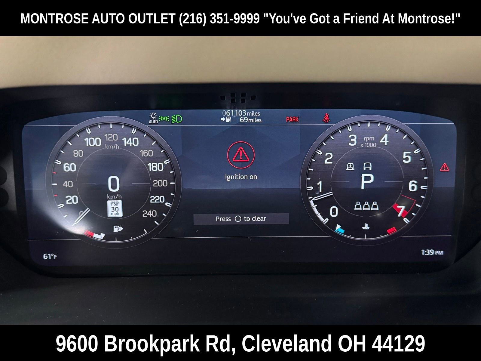 Used 2020 Land Rover Defender 110 First Edition image 20