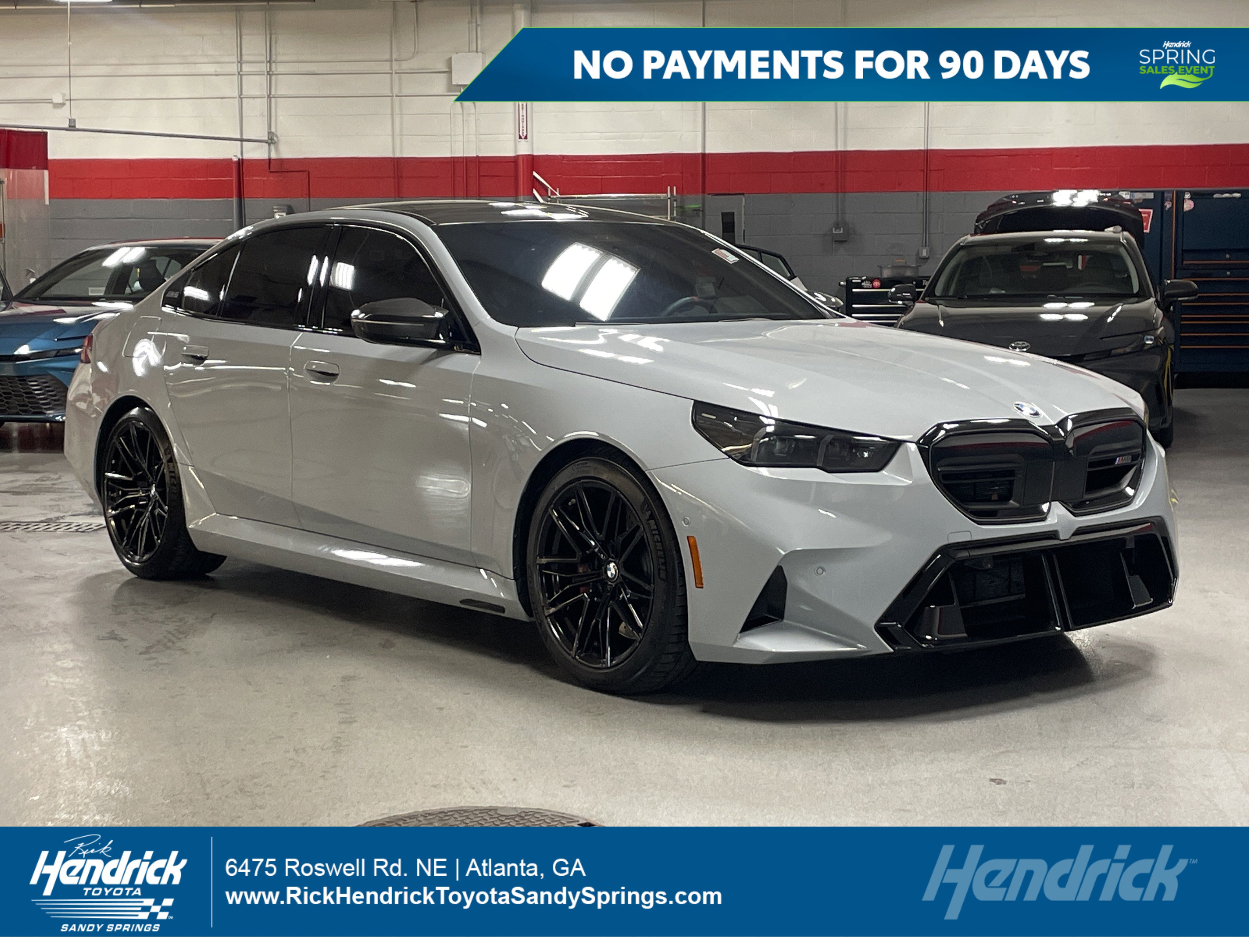 Used 2026 BMW M5 w/ Carbon Package AWD/4WD image 1