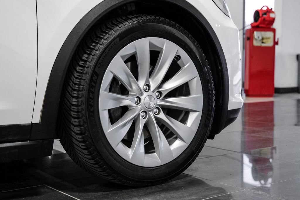 Used 2017 Tesla Model X 75D AWD/4WD image 66