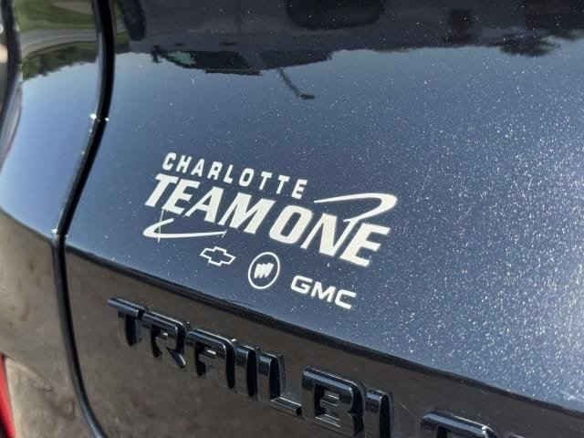 Used 2024 Chevrolet TrailBlazer RS FWD image 30