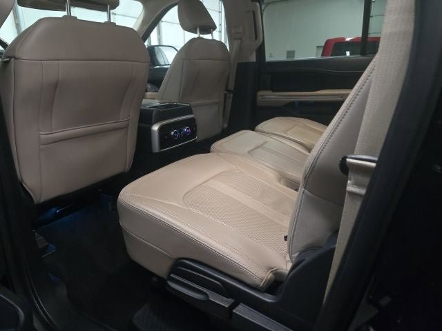 Used 2024 Ford Expedition Max Limited AWD/4WD image 15