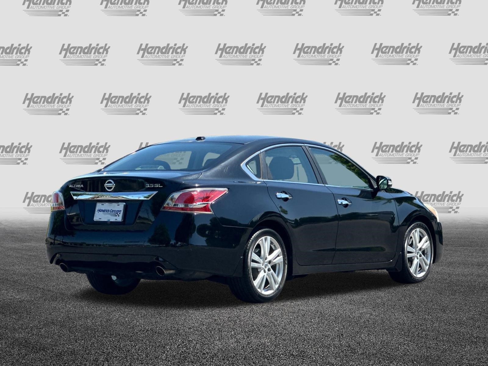 Used 2015 Nissan Altima 3.5 SL FWD image 5