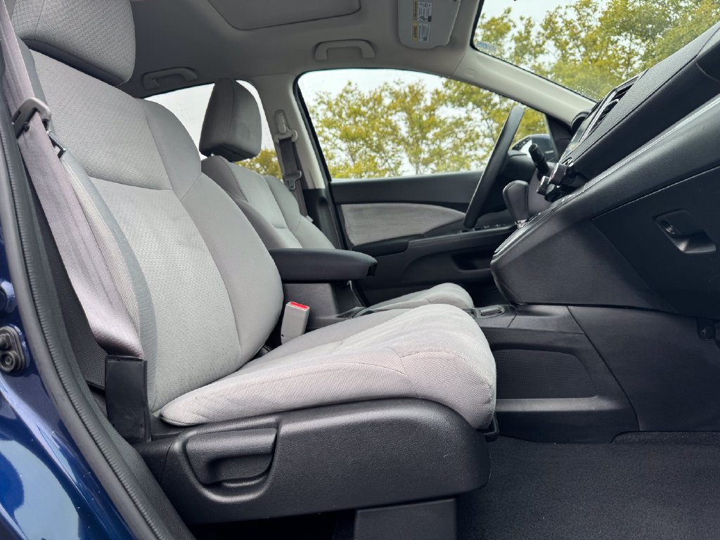 Used 2015 Honda CR-V EX image 10