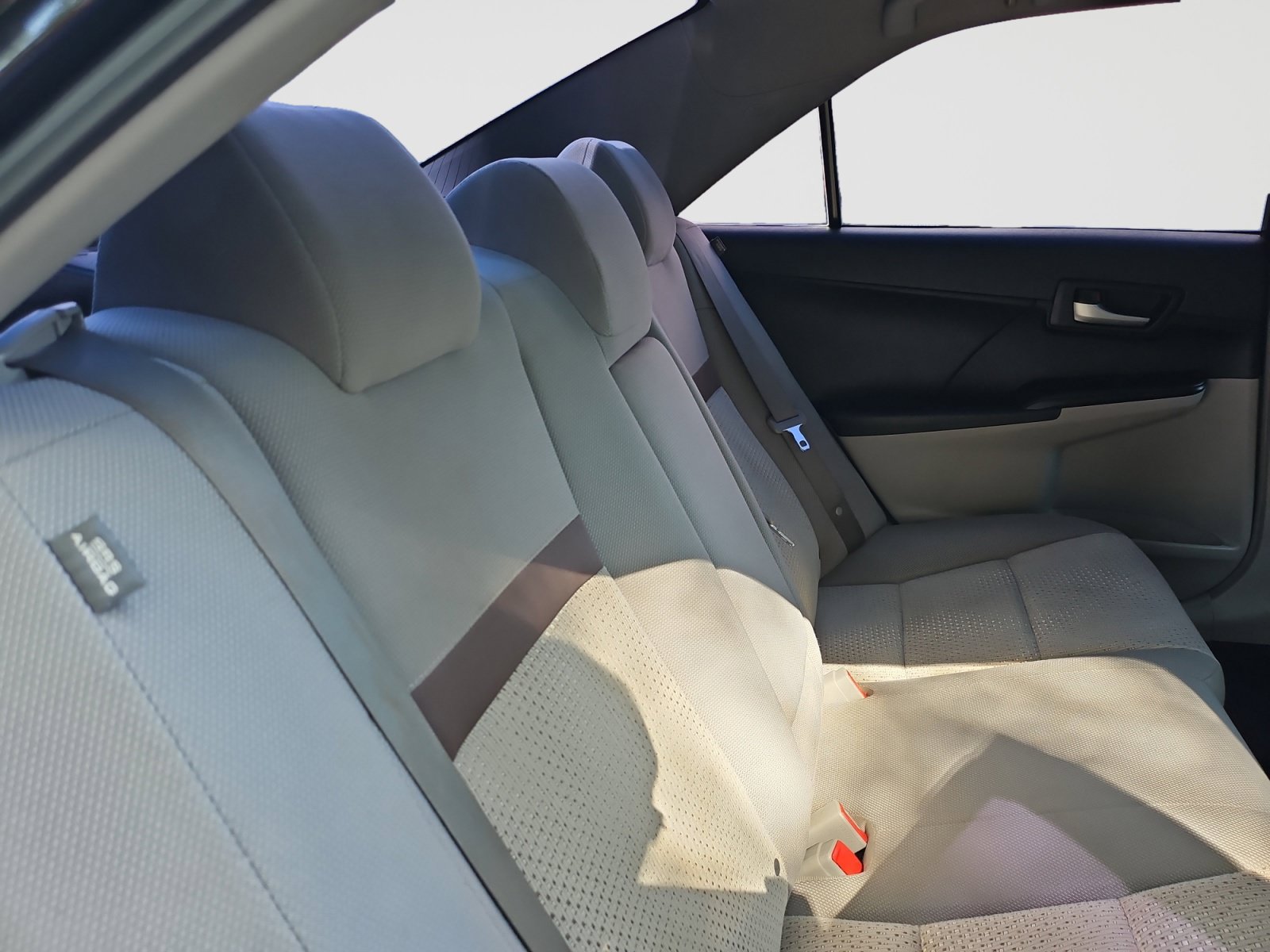 Used 2012 Toyota Camry FWD image 42