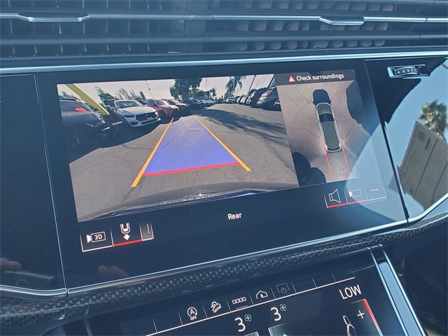 Used 2024 Audi SQ7 Premium Plus image 9