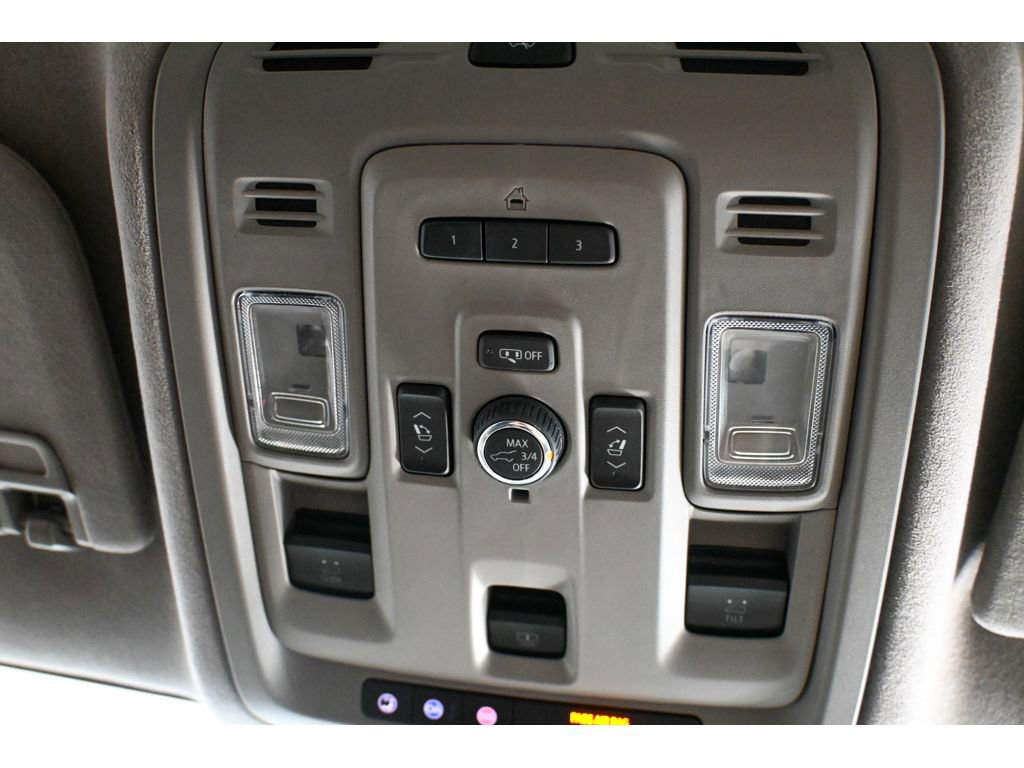 Used 2023 Cadillac Escalade Premium Luxury Platinum image 67