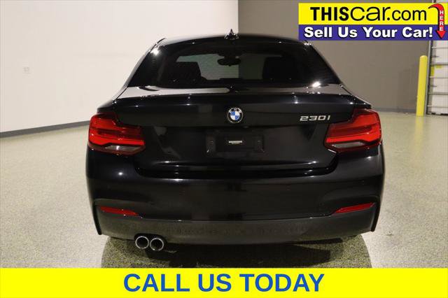 Used 2020 BMW 230i Coupe w/ M Sport Package RWD image 8