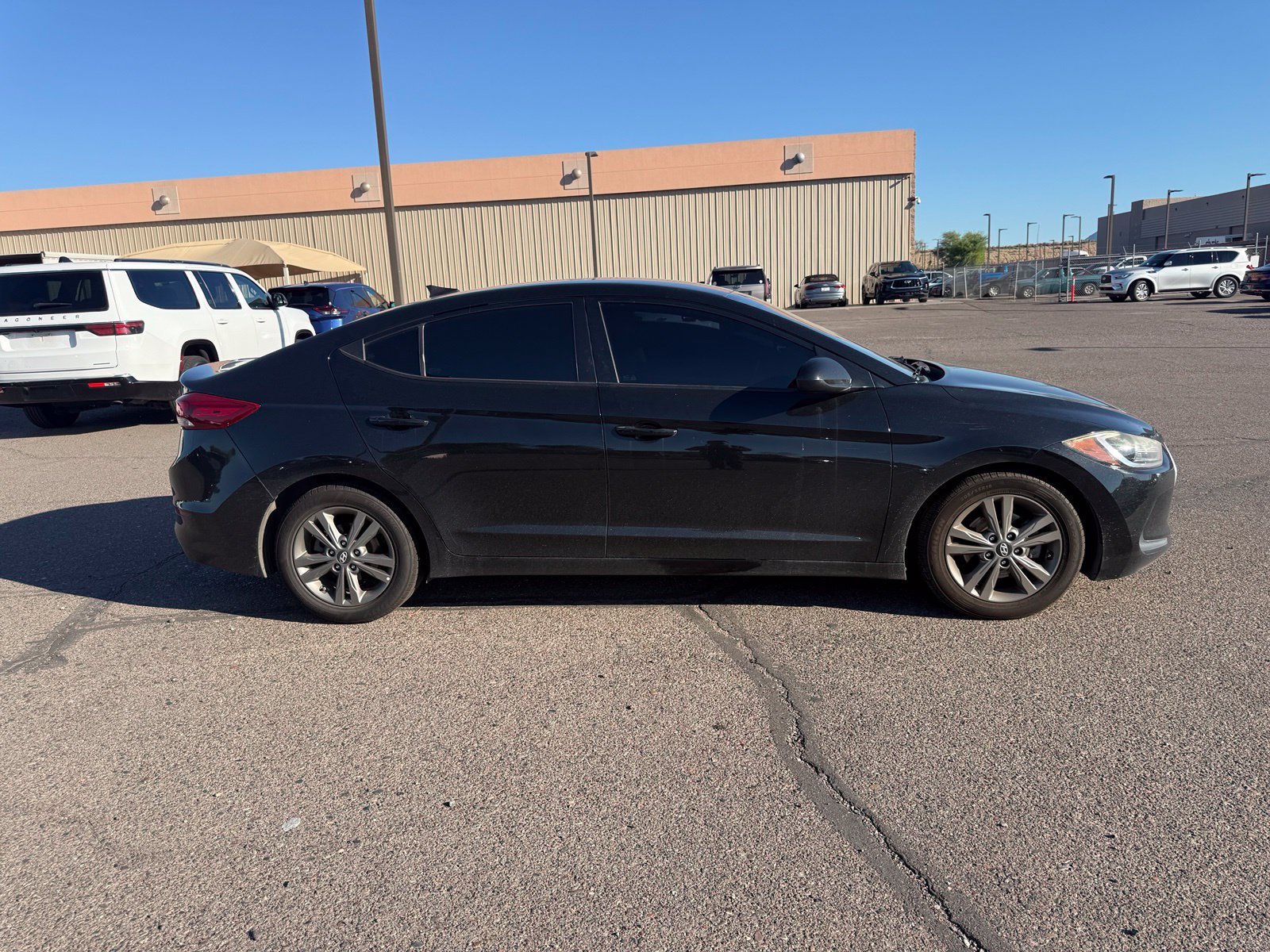 Used 2018 Hyundai Elantra SEL FWD image 4