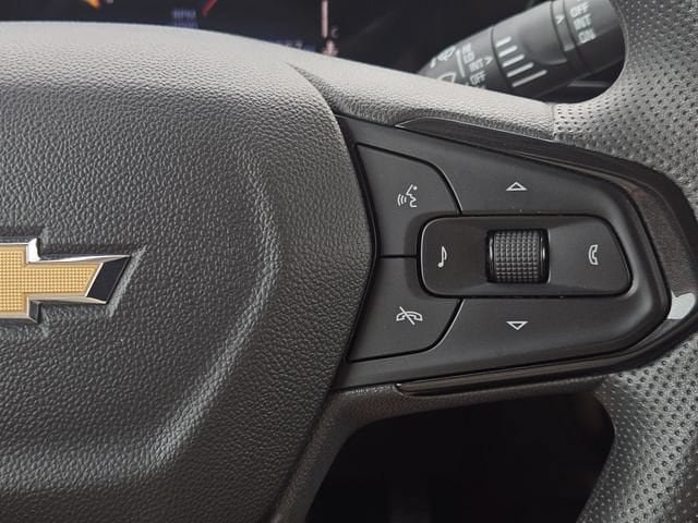 Used 2025 Chevrolet TrailBlazer LT AWD/4WD image 29