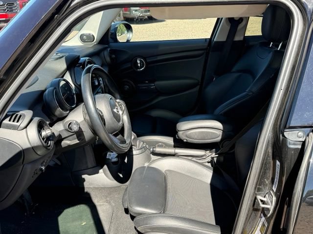 Used 2015 MINI Cooper 4-Door Hardtop FWD image 14