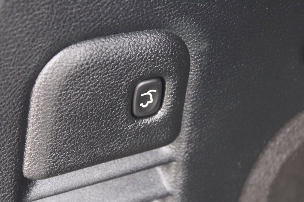 Used 2018 Jeep Grand Cherokee Summit w/ Platinum Series Group image 12