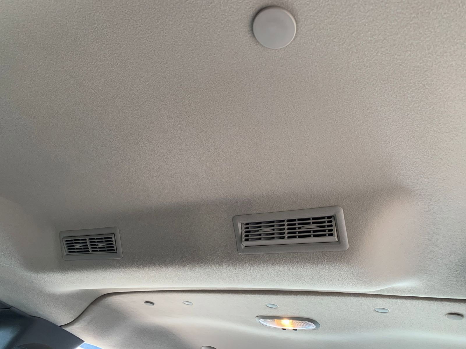 Used 2025 GMC Savana 3500 LT w/ LT Preferred Equipment Group image 23