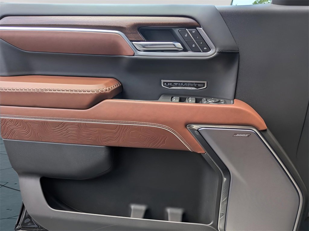 New 2025 GMC Sierra 1500 Denali Ultimate image 17
