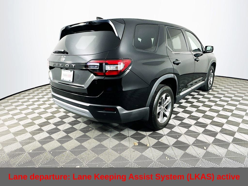 Used 2023 Honda Pilot EX-L image 10