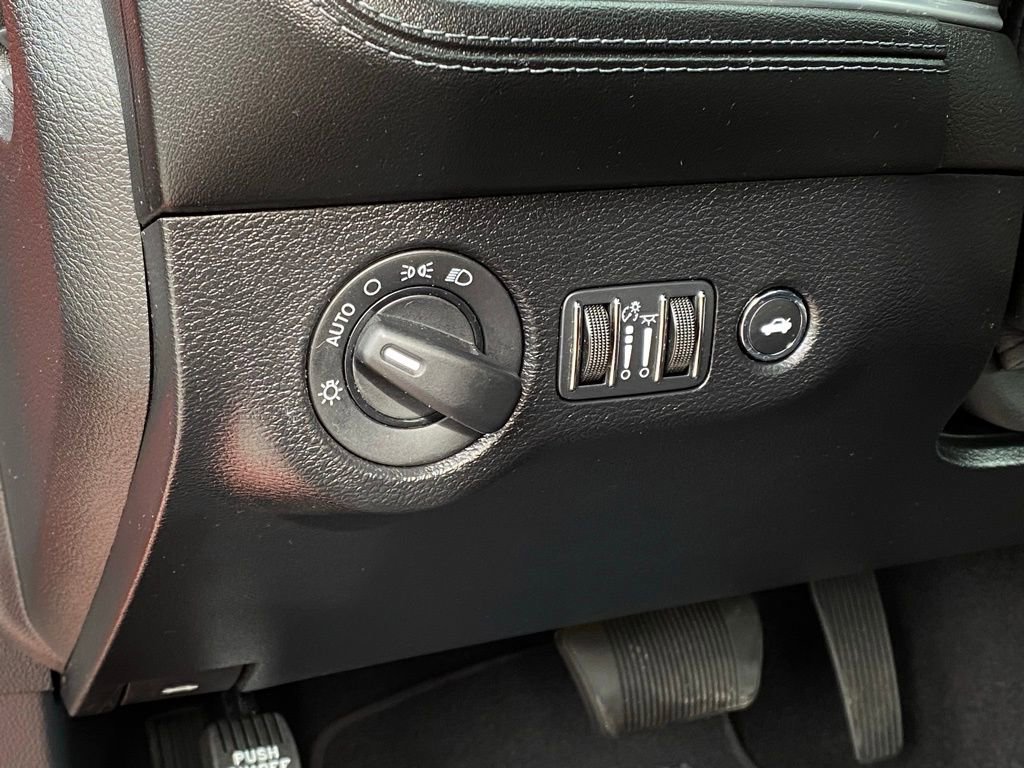 Used 2021 Dodge Challenger R/T Scat Pack image 12