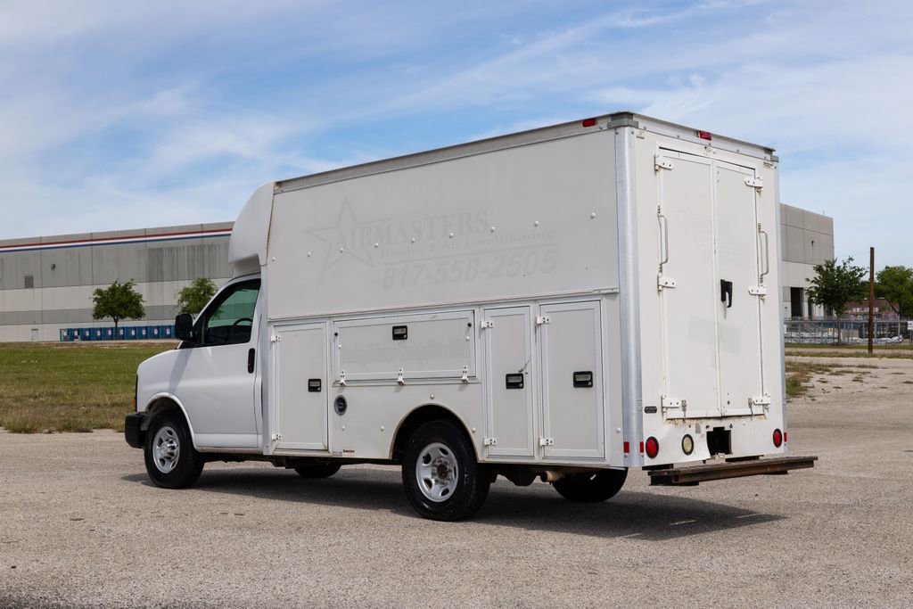 Used 2014 Chevrolet Express 3500 RWD image 5