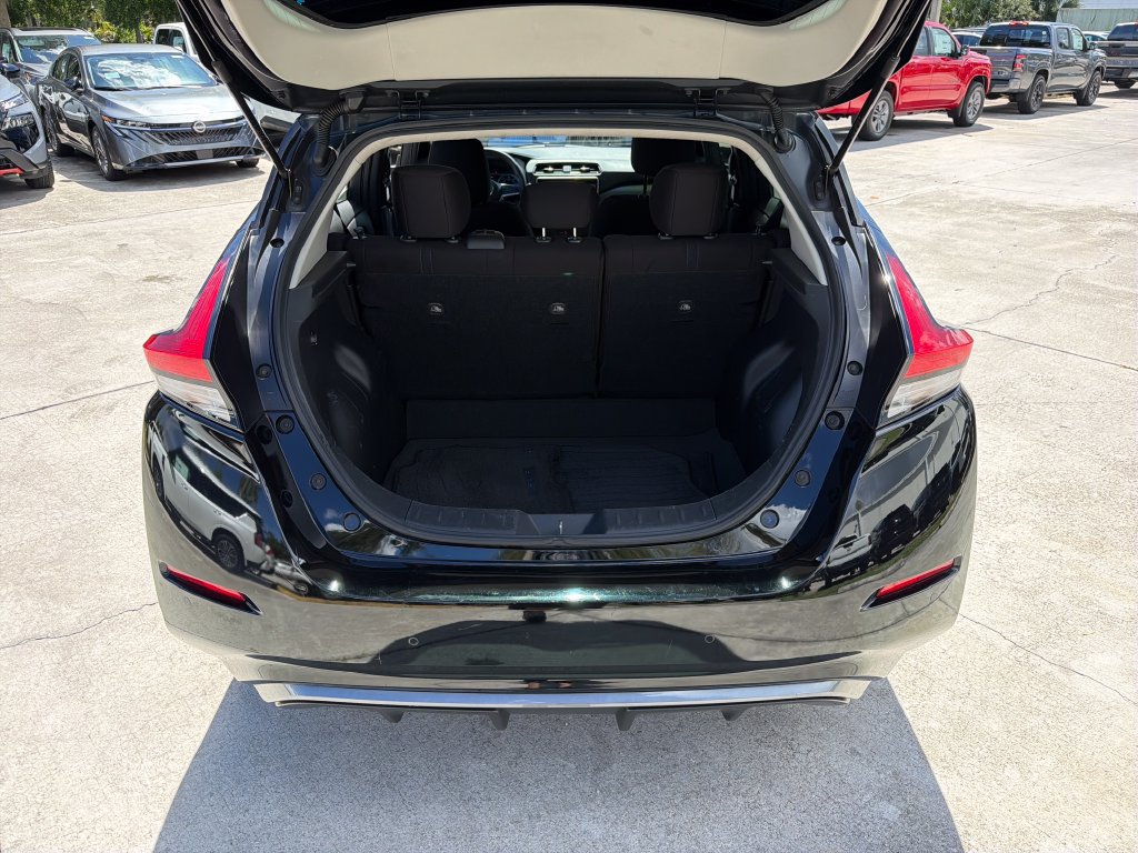 Used 2023 Nissan Leaf S FWD image 31