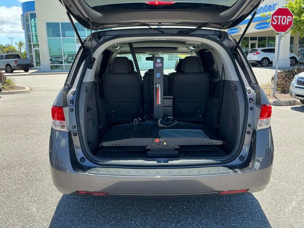 Used 2014 Honda Odyssey EX-L image 19
