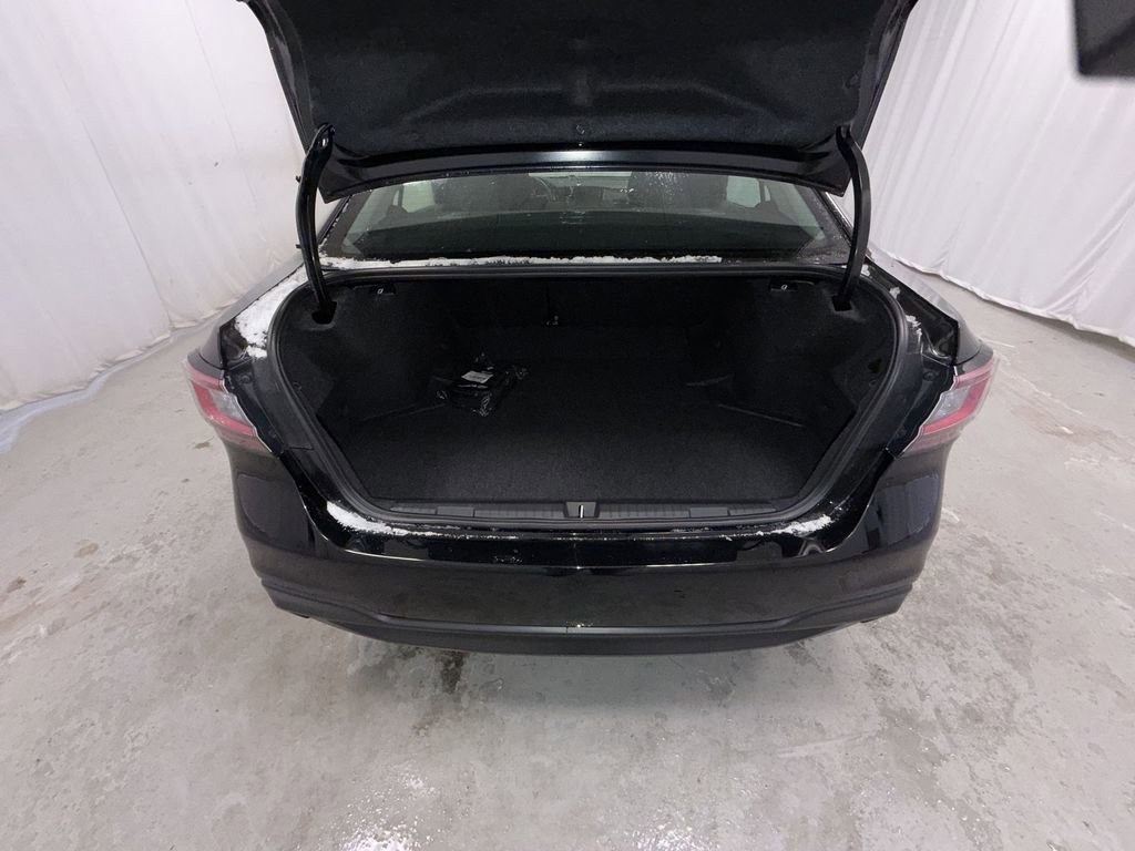 Certified 2025 Subaru Legacy Premium image 17