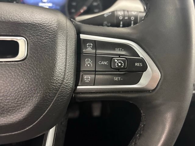 Used 2025 Jeep Compass Limited AWD/4WD image 26