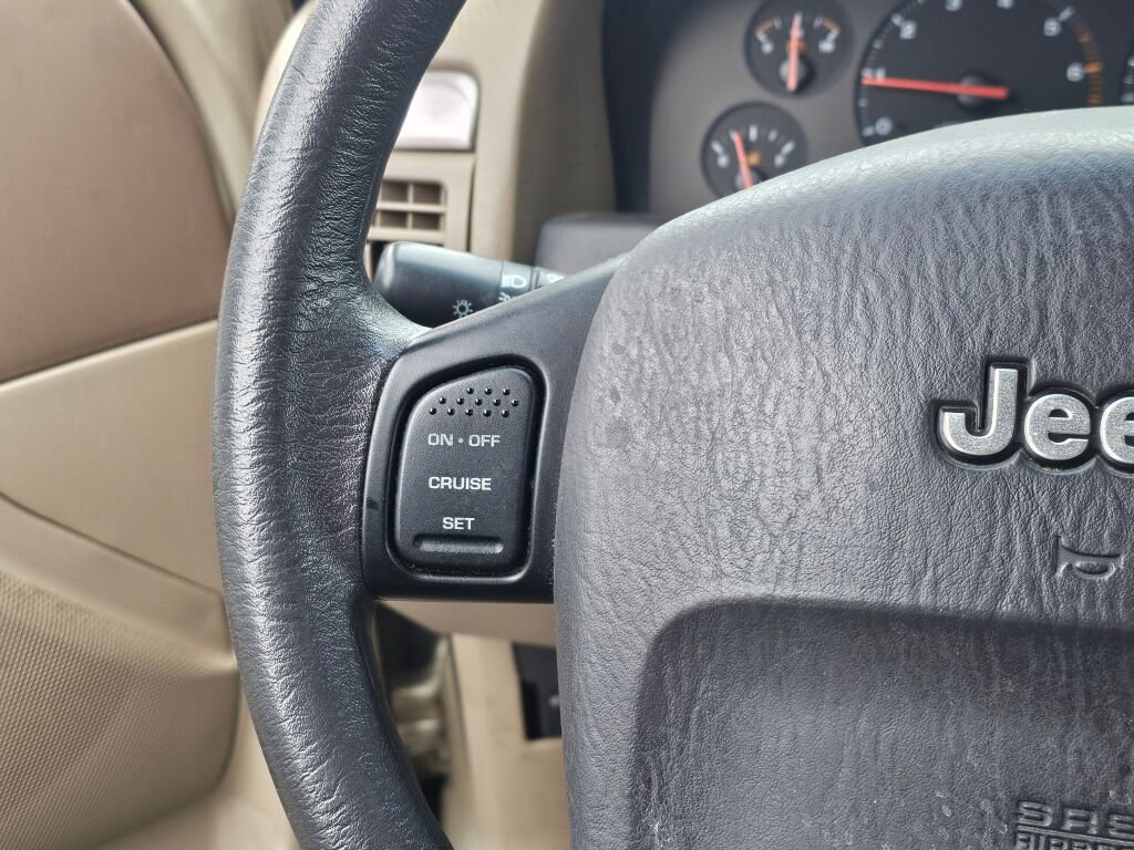 Used 2001 Jeep Grand Cherokee Laredo image 30