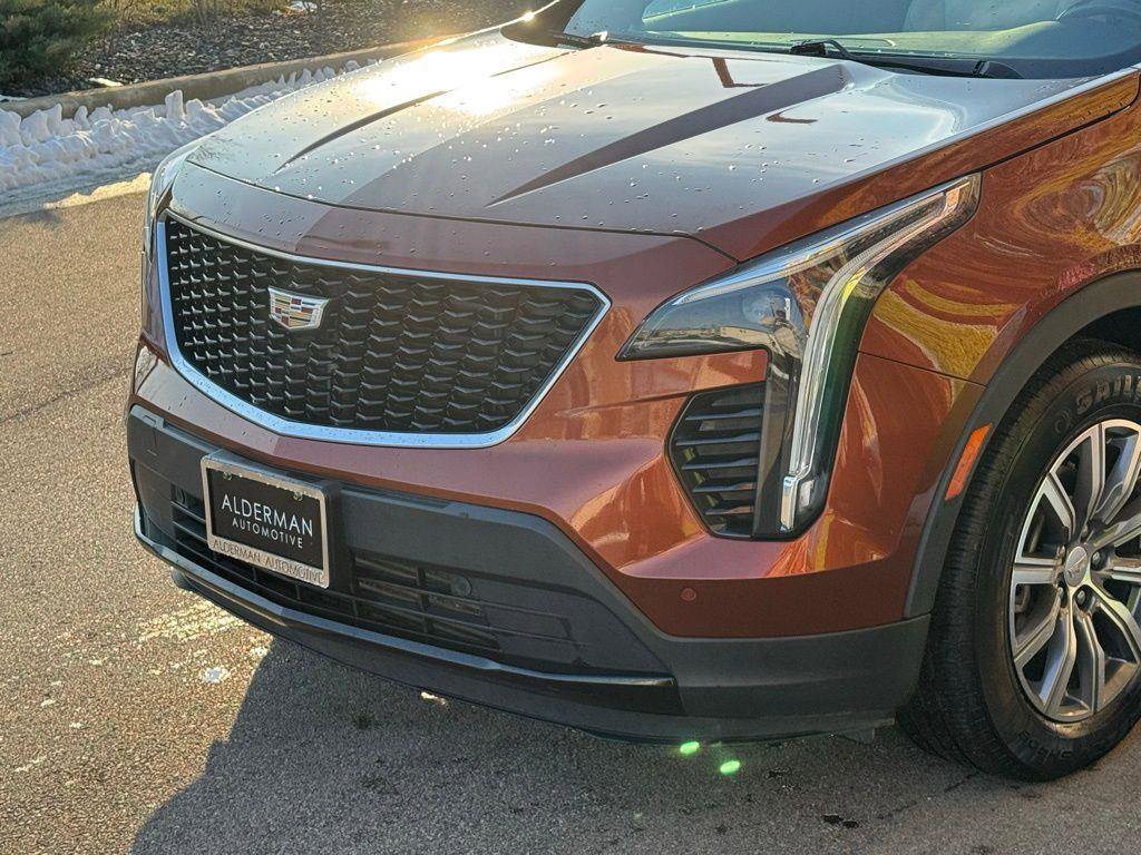 Used 2020 Cadillac XT4 Sport w/ Driver Awareness Package FWD image 8