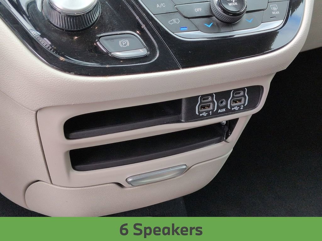 Used 2024 Chrysler Voyager LX w/ Fleet Security Group image 8