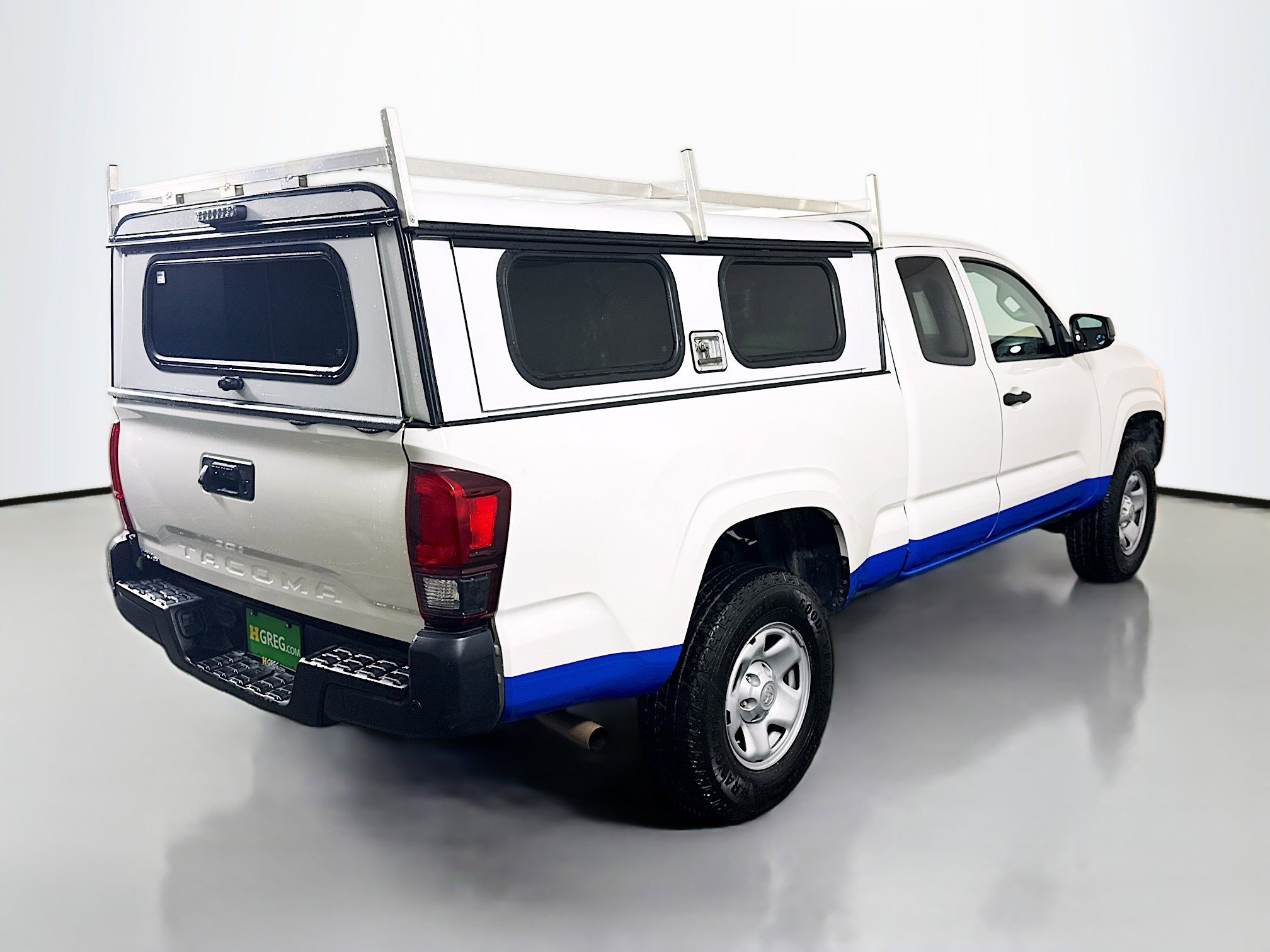 Used 2021 Toyota Tacoma SR image 10