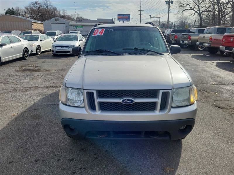 Used 2004 Ford Explorer Sport Trac 4x4 image 4