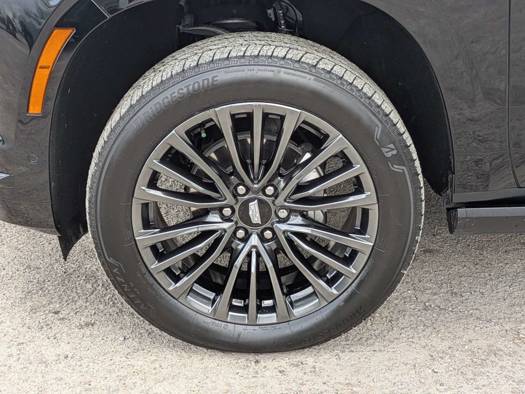 Certified 2025 Cadillac Escalade ESV Sport Platinum AWD/4WD image 12