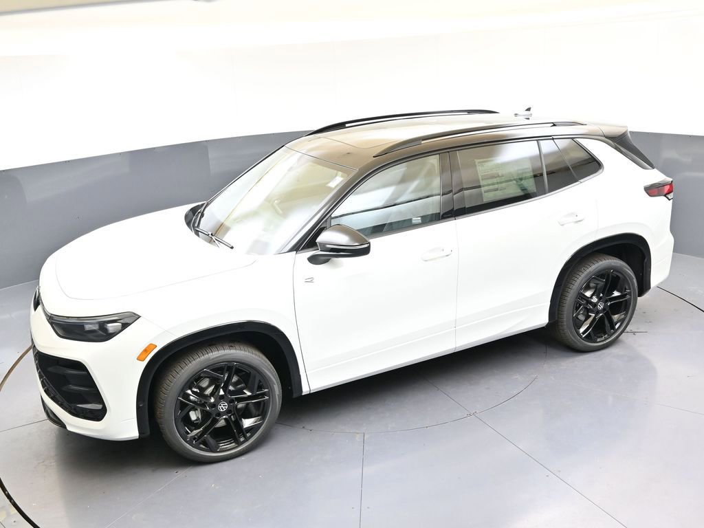 New 2026 Volkswagen Tiguan SE R-Line image 37