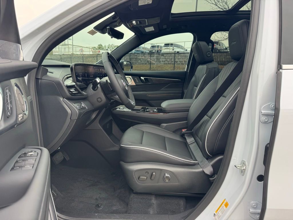 New 2026 Buick Enclave Avenir w/ Super Cruise Package image 21