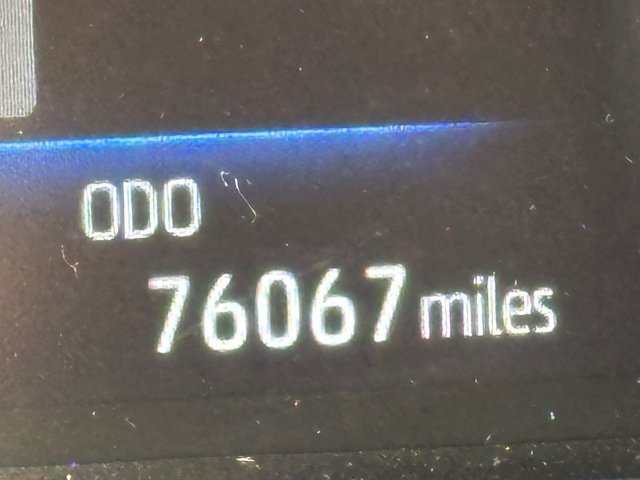 Certified 2023 Toyota Venza LE AWD/4WD image 8