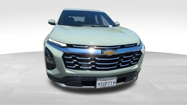 New 2025 Chevrolet Equinox LT FWD image 32
